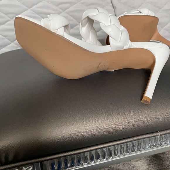 Express design white double braided sandals. - Picture 4 of 8